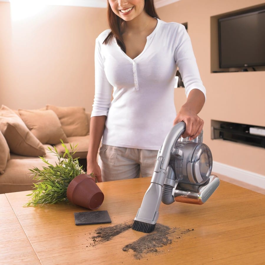 BLACK+DECKER 18V Lithium-Ion Flexi Dustbuster Hand Vacuum