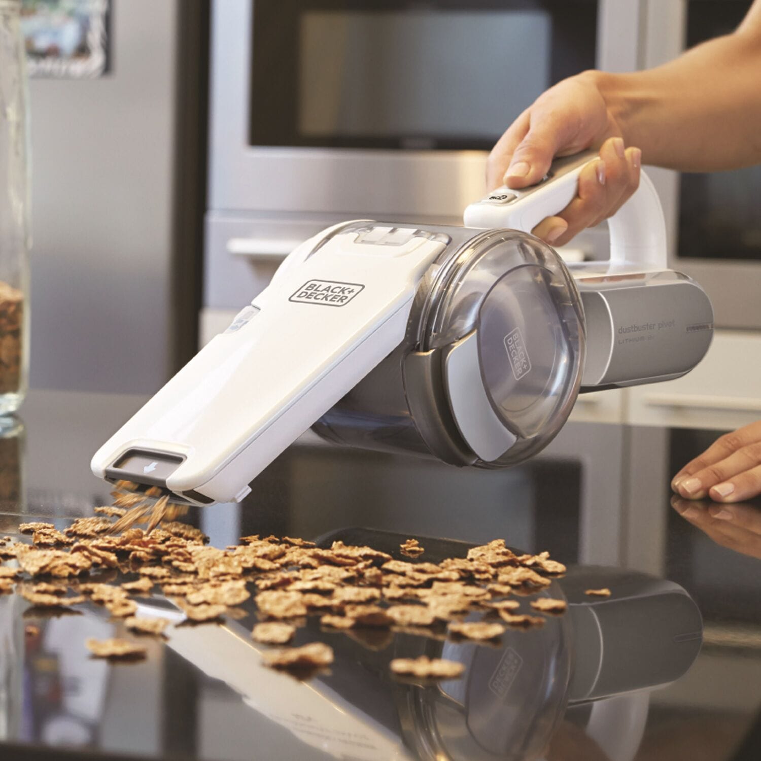 BLACK+DECKER 18V Cordless Pivot dustbuster®